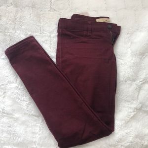 Hollister skinny pants